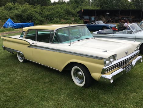 Ford Fairlane 500 1959