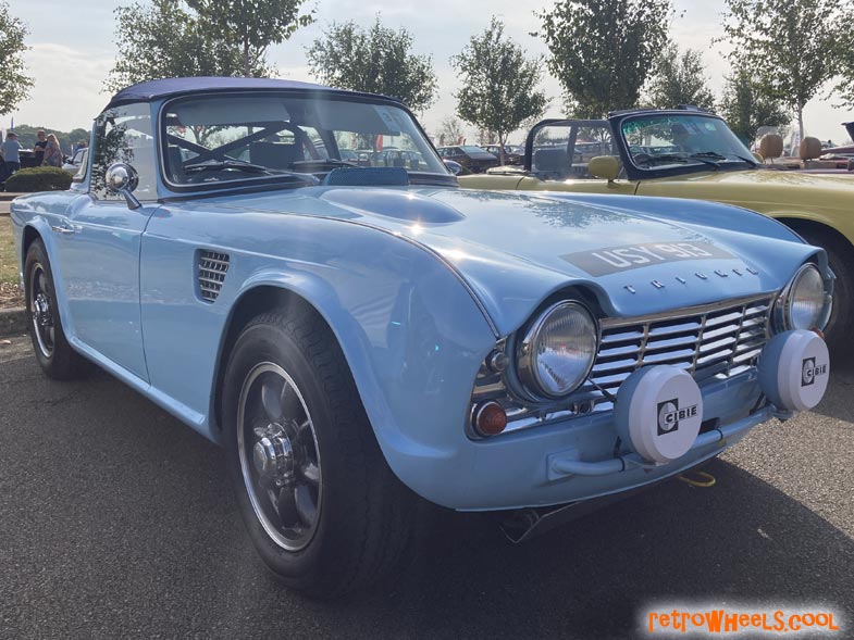 1962 triumph TR4