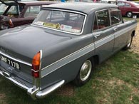 The contrasting grey stripes were a newer feature for the Cambridge, introduced with the A60 in late 1961