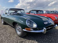 Jaguar E-type 1965 (British Racing Green)