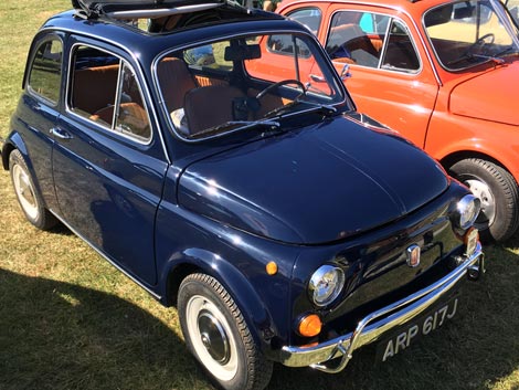 Fiat 500L 1970 (dark blue)