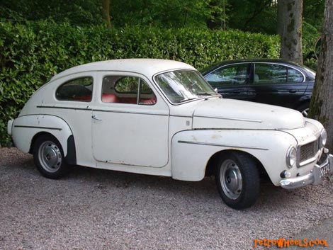 Early 1960s Volvo PV544
